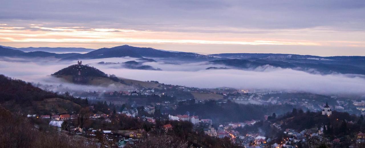 Domcek Pod Orechom Banská Štiavnica Esterno foto