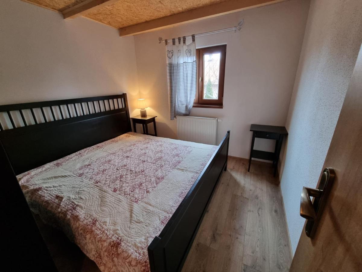 Domcek Pod Orechom Banská Štiavnica Esterno foto